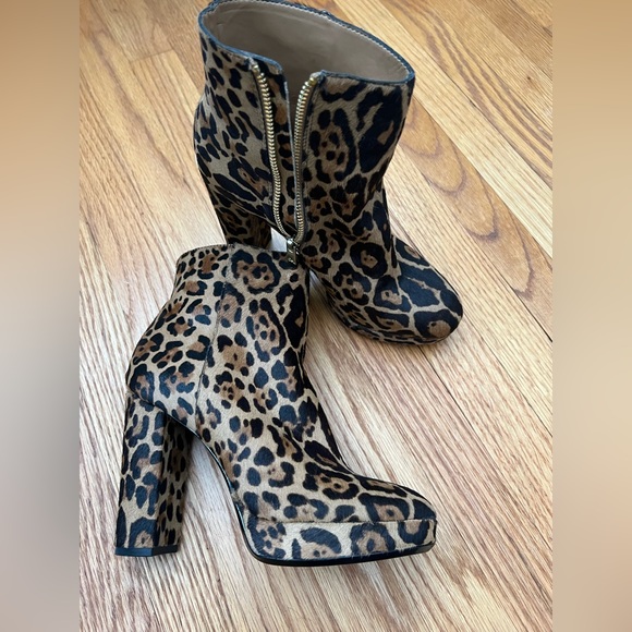 Leopard boots - Picture 1 of 3